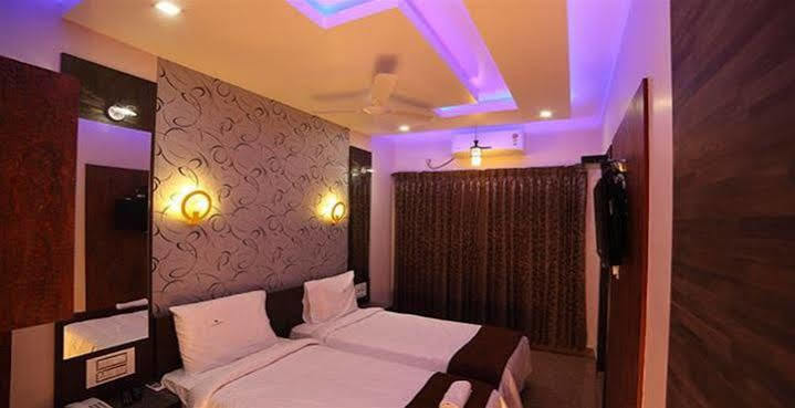 Vijaya Residency - Porur Lodge *